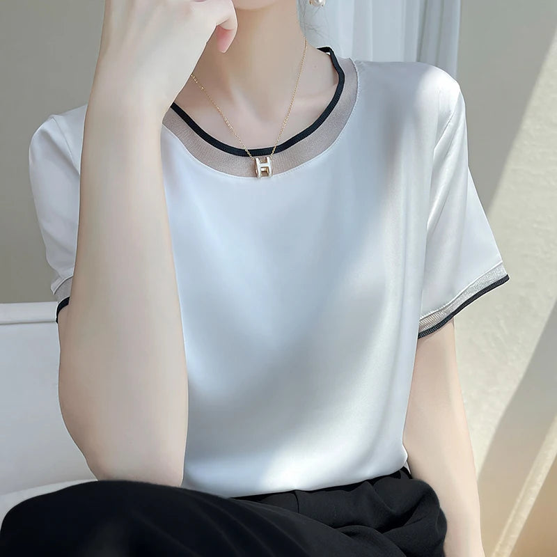 Descubra o Luxo: Camisetas Femininas de Seda - Elegância Casual com Toque de Renda! Incremente seu Estilo com Nossas Camiseta Solta de Manga Curta!